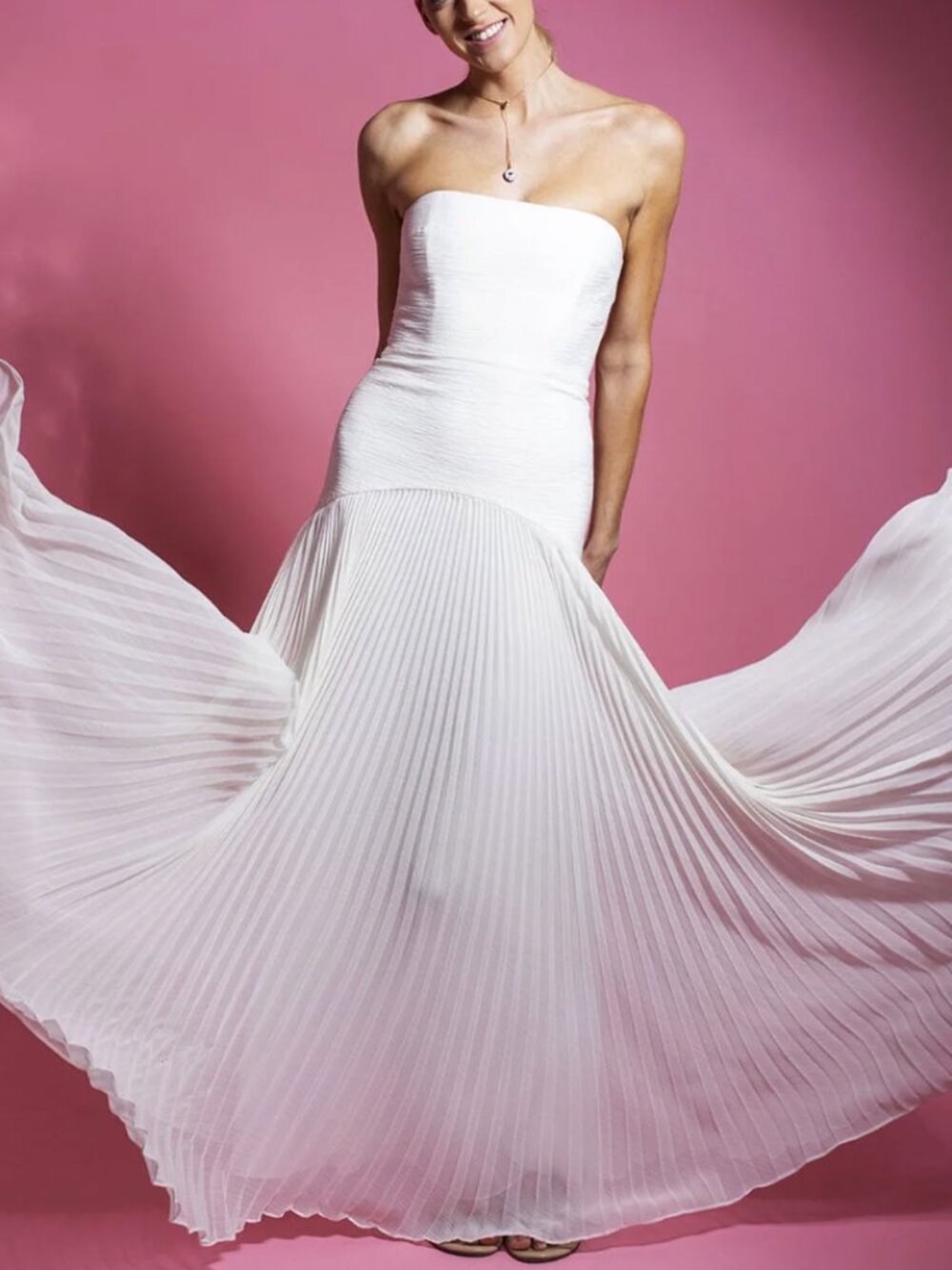 Alexis Sunniva White Maxi Dress - Picture 3 of 11